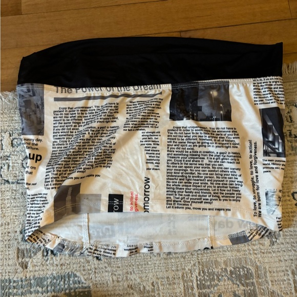 Perfect top - Picture 2 of 2